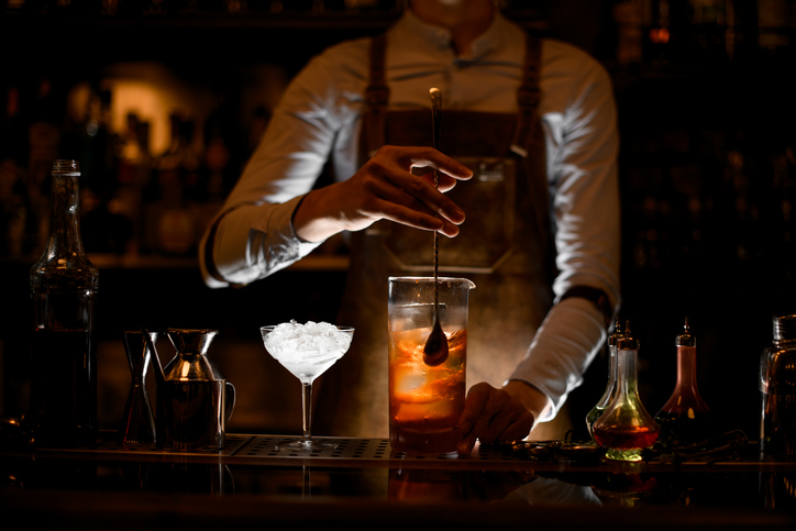 PA Senate Passes Cocktails To Go Legislation