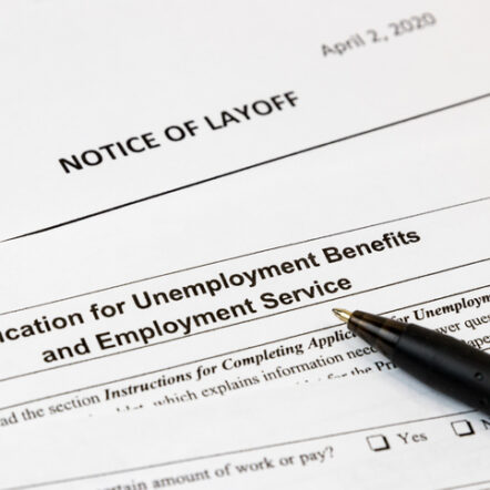 Americans Filing for Unemployment falls Below 1M
