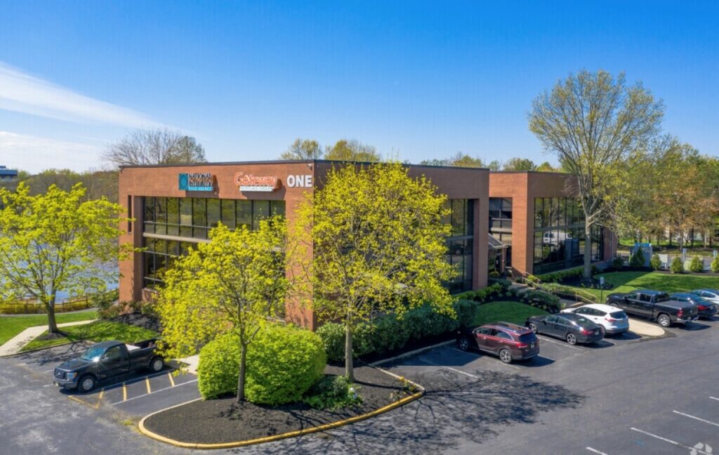 One Holtec Drive, Marlton, NJ Wolf Commercial Real Estate South