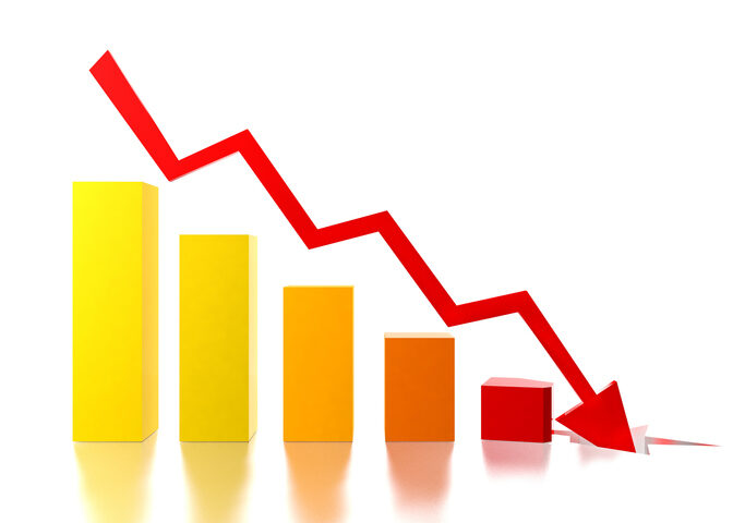 Weekly Jobless Claims Fall Again