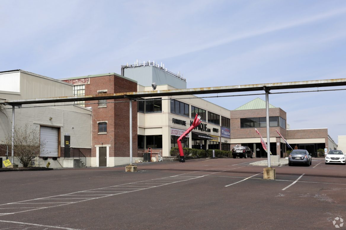 422 Business Center, Upper Providence Township, PA Wolf Commercial Real Estate South Jersey