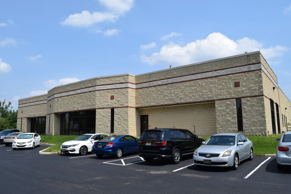100 Grove Rd., W. Deptford, NJ Wolf Commercial Real Estate South