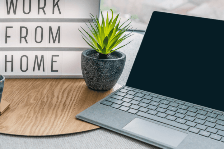 The percentage of individuals working from home has decreased to its lowest point since the pandemic, standing at 26%, as employers prioritize a return to the traditional office setting.