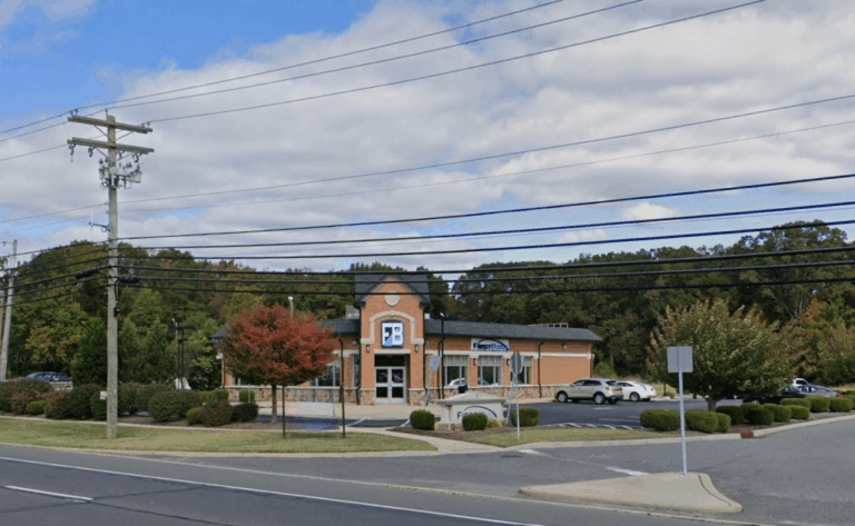 1020 North Black Horse Pike Williamstown, NJ 08094